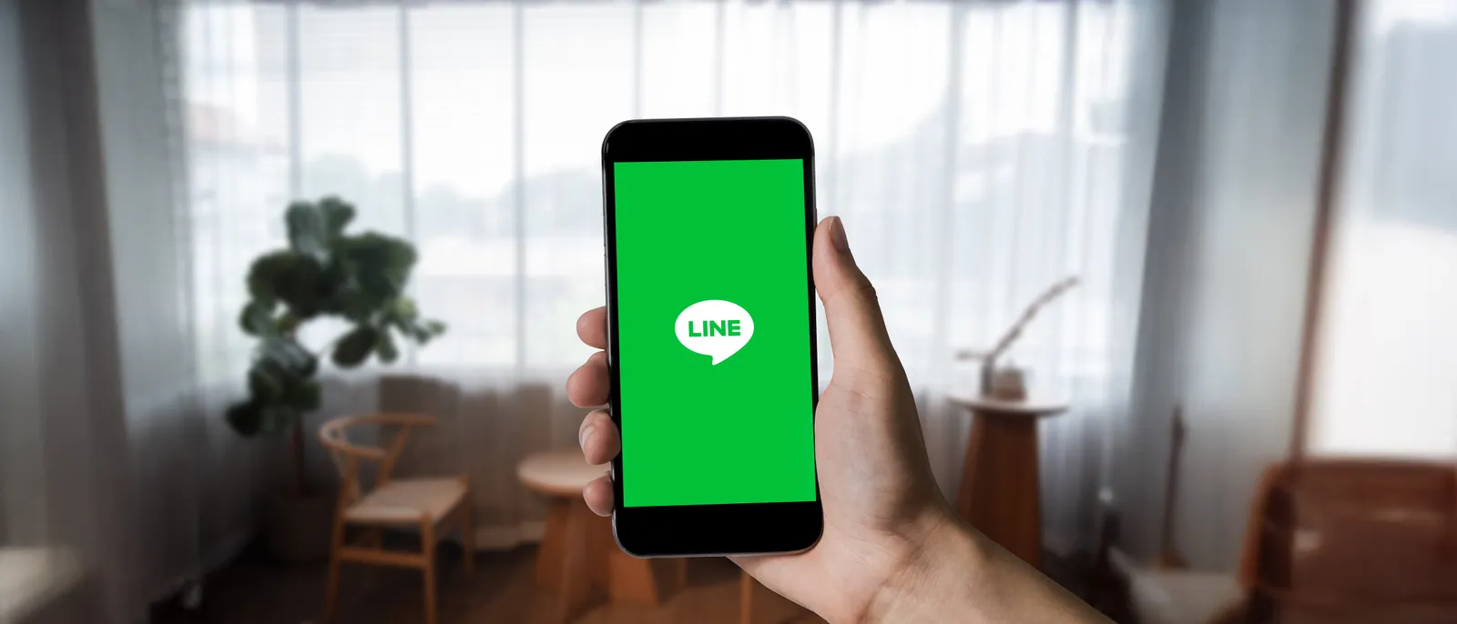 LINE 社群（LINE OpenChat）完整教學：優缺點、建立加入、管理設定、檢舉、使用限制與經營技巧一次搞懂主視覺